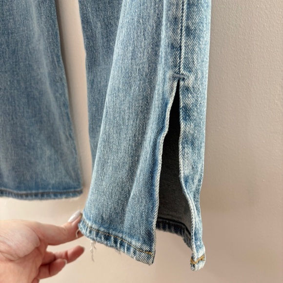 NWT Abercrombie & Fitch Curve Love Ultra High Rise 90s Straight Jean, 27 - Picture 10 of 10